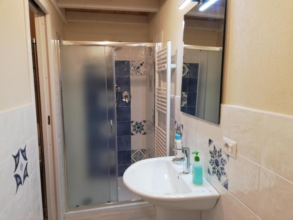 B&B Camere Montalto Centro モンタルト・ディ・カストロ エクステリア 写真