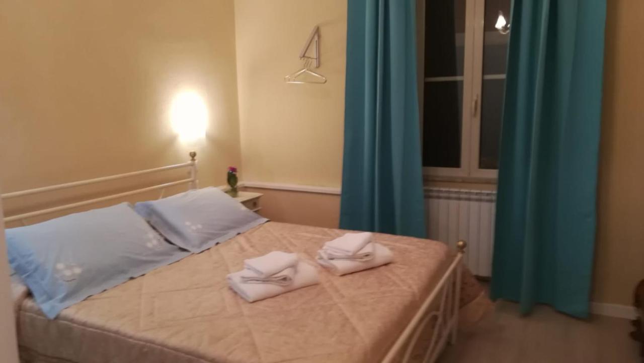 B&B Camere Montalto Centro モンタルト・ディ・カストロ エクステリア 写真