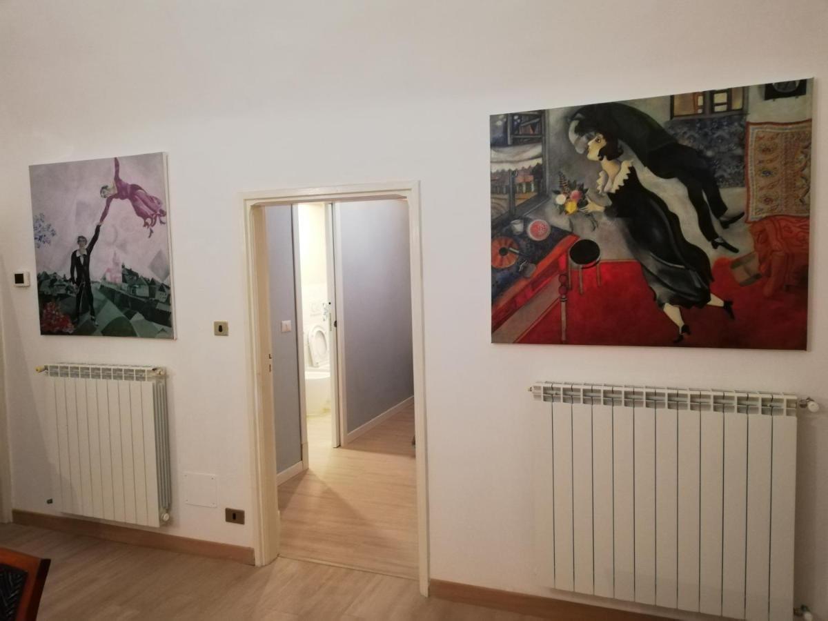 B&B Camere Montalto Centro モンタルト・ディ・カストロ エクステリア 写真