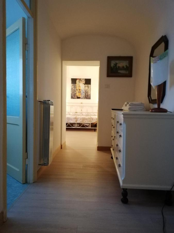 B&B Camere Montalto Centro モンタルト・ディ・カストロ エクステリア 写真