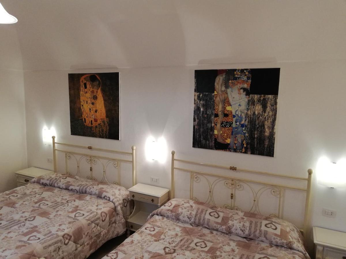 B&B Camere Montalto Centro モンタルト・ディ・カストロ エクステリア 写真